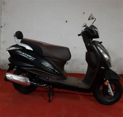 Black Hero Destini 125 Xtec Scooter At Rs 73700 In Tuni Id 2851288813991