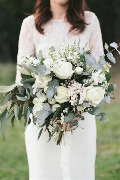 white and greenery stunning wedding bouquet | Deer Pearl Flowers