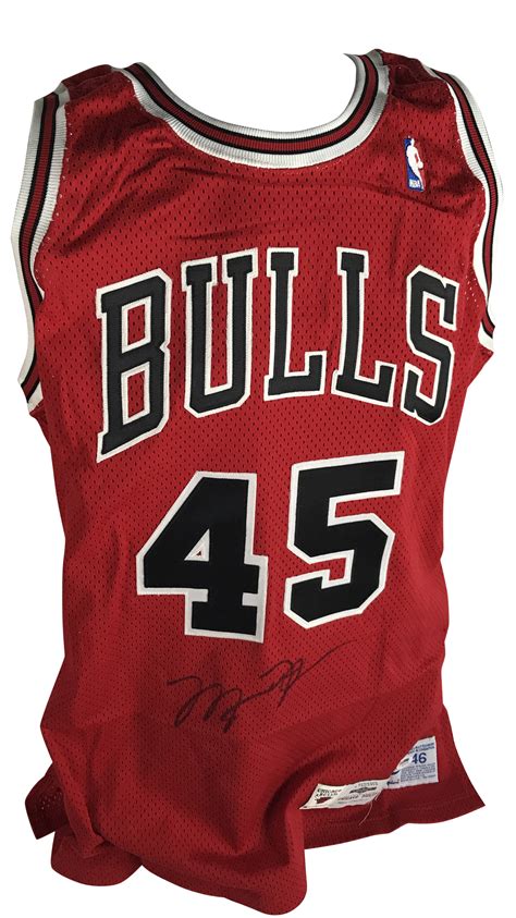 Lot Detail Michael Jordan Signed Chicago Bulls Rare Signed 45