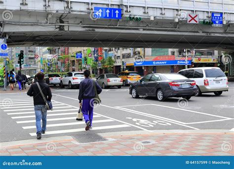 Taipei Traffic Under The Highway Bridge Editorial Stock Image Image