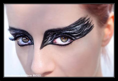 Black Swan by Coldinside on DeviantArt