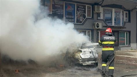 Imagini Cu Explozia Unui Acumulator De Pe Dacia Spring Video Ziar