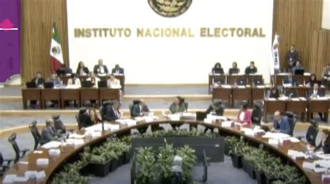 El INE amplía vigencia de Credenciales para Votar que vencen el 31 de