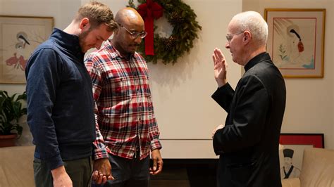 After Popes Decision A Same Sex Couple Receives A Blessing In New
