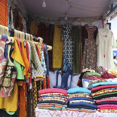 Visit 10 Days Flea Market At Karnataka Chitrakala Parishath | LBB