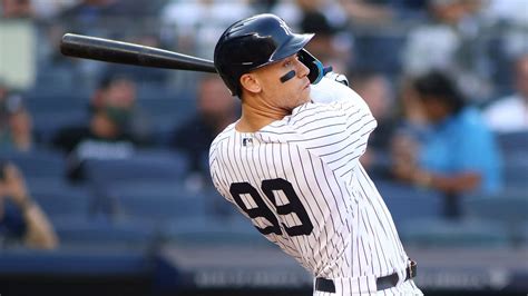 Red Sox Vs Yankees Live Streams How To Watch Aaron Judge Chase Roger