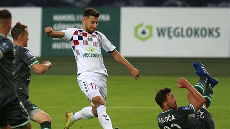 PKO Ekstraklasa Trzy mecze 9 kolejki przełożone z powodu koronawirusa