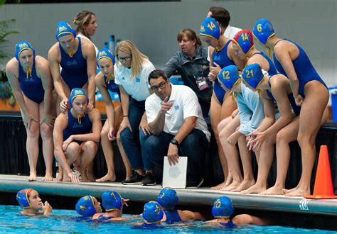 Brandon Brooks steps down as UCLA women’s water polo coach - Daily Bruin