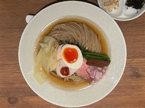 『もち小麦の冷香麺』麺創房leoのレビュー ラーメンデータベース