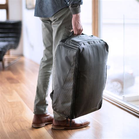 40L Travel Bag - Nomatic - Touch of Modern