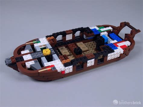 Lego 31109 Creator 3 In 1 Pirate Ship Review The Brothers Brick