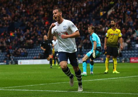 Former Manchester United Sheffield Wednesday And Preston Defender