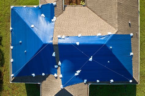 8 Steps To Tarp A Roof