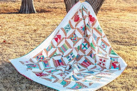 Sew Scrappy Spools Quilt Kit Featuring Calico By Lori Holt Of Etsy