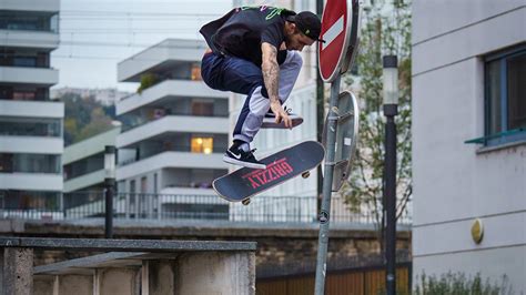 Aurelien Giraud | Monster Energy Skateboarding