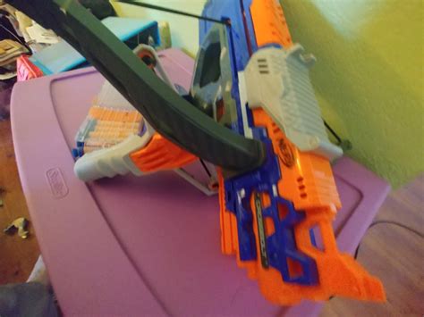 Nerf N-Strike Elite Crossbolt Blaster Crossbow Dart Gun Elite w/Cip ...