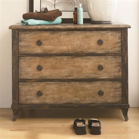 Stoney Creek Furniture Blog | Distressed Furniture Tips