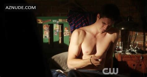 Robbie Amell Nude And Sexy Photo Collection Aznude Men