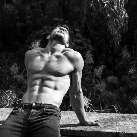 Hot Dudes Good Mood On Twitter RT ItsToddW