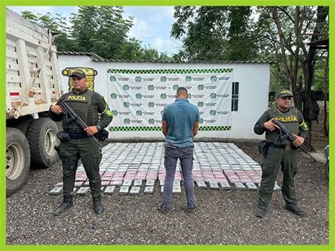 Video Policia CapturÓ A Una Persona Mientras Transportaba 388 Kilos De Clorhidrato De CocaÍna