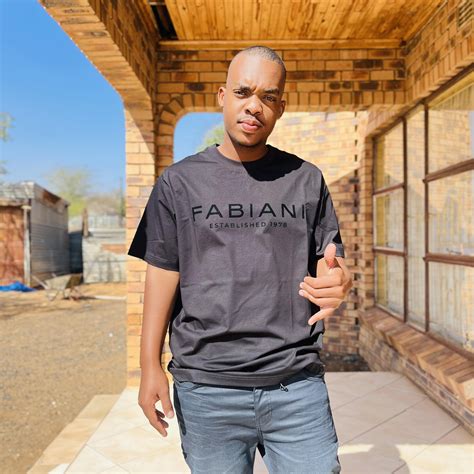 ChrisExcel - Wandi Ndlovu removed her 6 ribs for a small... | Facebook