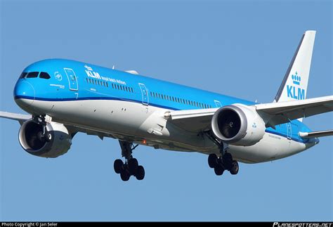 PH BKK KLM Royal Dutch Airlines Boeing 787 10 Dreamliner Photo By Jan