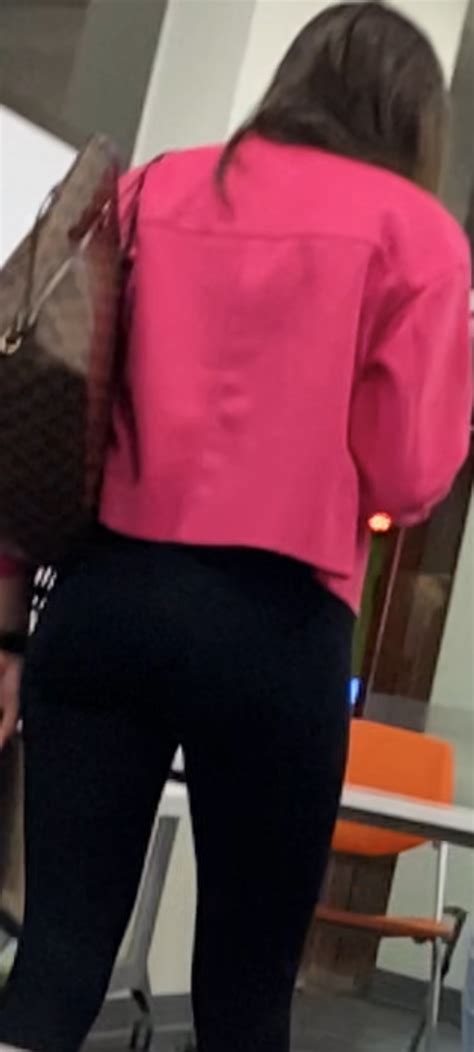 Nerdy Hot Girl Tight Jeans Forum