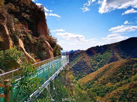 大黑山玻璃栈道天门山玻璃栈道凤凰山玻璃栈道大山谷图库