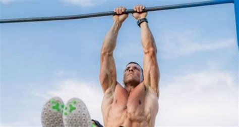 Close Grip Pull Ups Exercise Guide How To Benefits And Variations