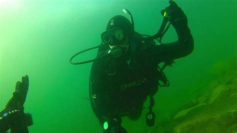 Scuba Diving At Stoney Cove Gopro Hd Using The Gopole Youtube