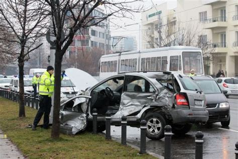 Mircea Lucescu Direct De Pe Patul De Spital Tramvaiul Parca A VRUT