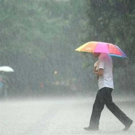 雨҈雨҈雨҈大҈暴҈雨҈！江西停雨放晴就在赣南暴雨阴天