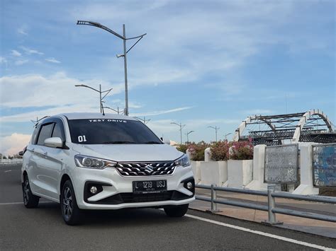 3 Fitur Yang Bikin Suzuki Ertiga Hybrid Irit BBM