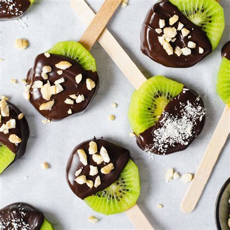 Piruletas De Kiwi Y Chocolate