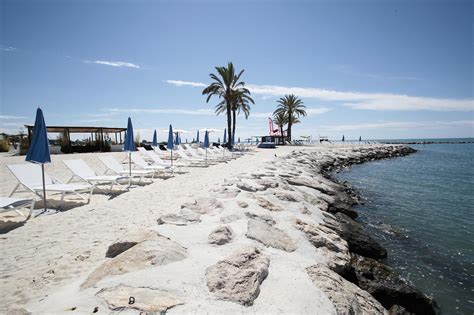 Bay Star Beach Lounge Plage Priv E Saint Laurent Du Var St