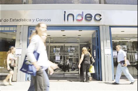 La Pobreza Bajó A 4 7 En El Primer Semestre Según El Indec La Cifra