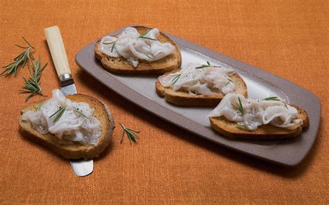 Crostini Ricette Gli Sfiziosi Antipasti Di Cucchiaio D Argento Pagina