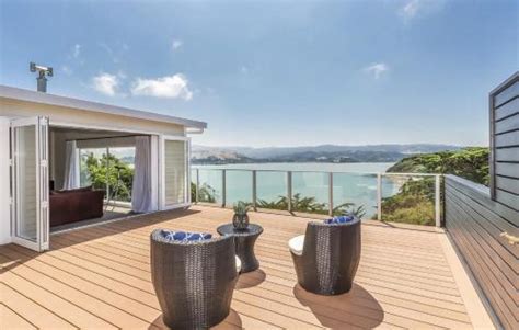 Whitby sea view, Porirua (updated prices 2025)