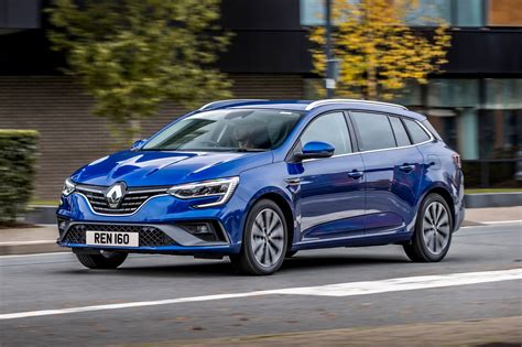 Renault Megane E-Tech hybrid (2022) review: under the radar | CAR Magazine