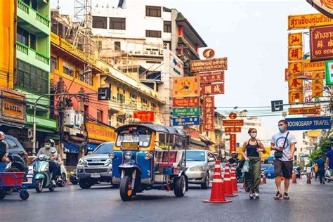 Bangkok City Tour: Guide to the City's Iconic Tourist Spots