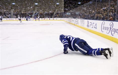 Toronto Maple Leafs: Possible Line Alterations Without JVR