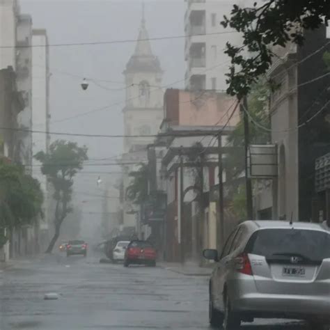 Alertas por tormentas en tres provincias Pronóstico del tiempo para