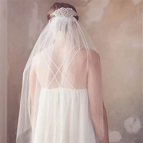 Fingertip Length Raw Cut Edge Bridal Tulle Veil Lunss