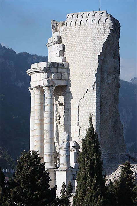 Troph E Auguste Troph E Des Alpes La Turbie Alpes Maritimes