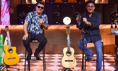 Cezar E Paulinho Comemoram Grande Audi Ncia De Live S Not Cias