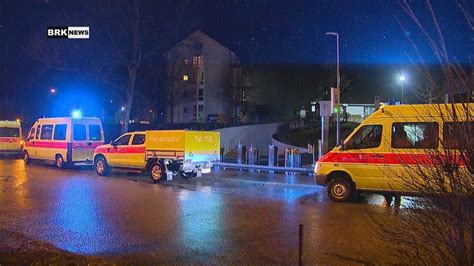 Embrach Zh Brand Zerst Rt Fahrzeuge Video Polizei News