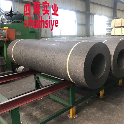 Ultra High Pressure And Low Loss Graphite Electrode Dia600mm For