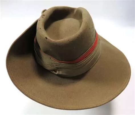 WW2 Dated Far East Bush Slouch Engineers Regimentally Flashed Hat In