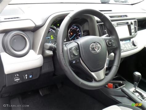 2017 Toyota RAV4 XLE AWD Hybrid Dashboard Photos | GTCarLot.com