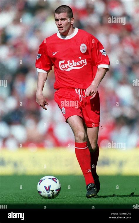 DOMINIC MATTEO LIVERPOOL FC 03 April 1999 Stock Photo - Alamy